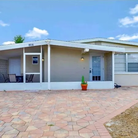 Comfy 3 Bedroom With Parking & Close To Everything Naples Exterior photo