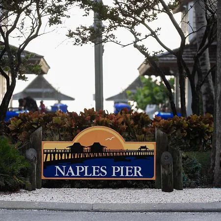 Comfy 3 Bedroom With Parking & Close To Everything Naples Exterior photo